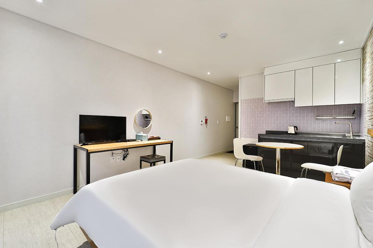 Ciel Mini Hotel คยองจู ภายนอก รูปภาพ