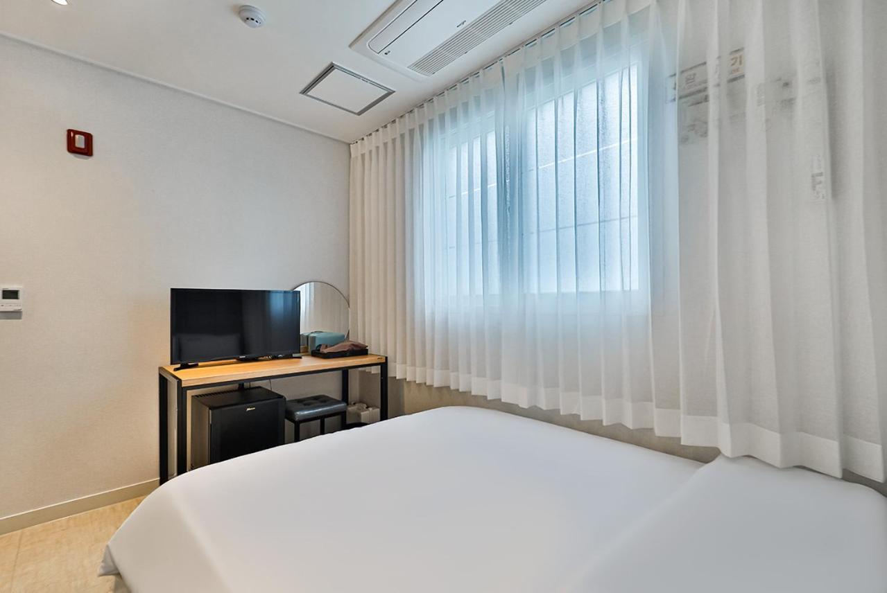 Ciel Mini Hotel คยองจู ภายนอก รูปภาพ